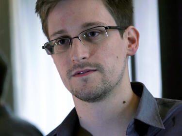 Повдигнаха обвинения срещу Сноуден за шпионаж