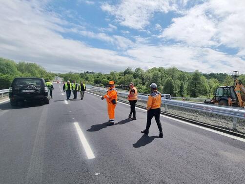 Завърши строителството на новия мост на пътя Царево Ахтопол