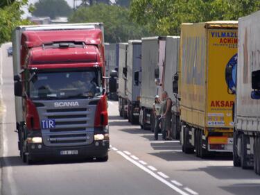 Повишават безопасността на трафика по маршрута Букурещ-Гюрево-Русе