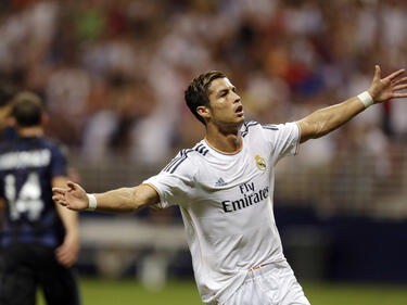 Край на спекулациите: Роналдо остава в Мадрид