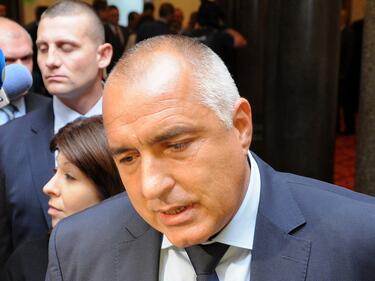 Борисов се молил на Цветан Василев