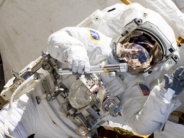 САЩ и Русия удължават договора за транспортиране на астронавти 