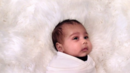 Ким Кардашиян инстаграмна бебето си