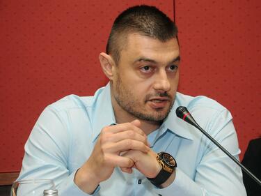 Кой е наследникът на Бареков в "Гореща точка"?