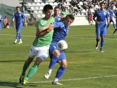 Берое продължава успешно защитата на Купата на България