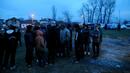 Банда роми вилня в село - счупи главата на бивш полицай