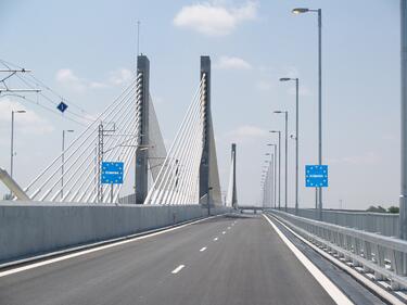 Премиерът преговаря в Букурещ за мост на Дунав 