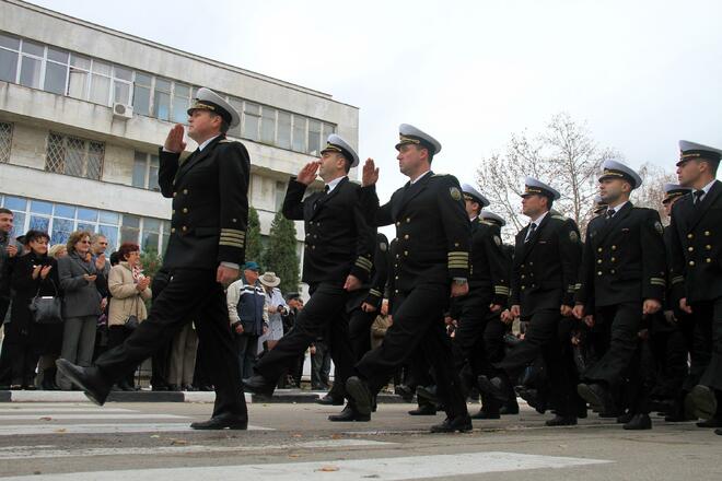 116 години отпразнува Военоморска база Варна 