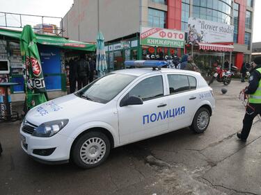 Въоръжени обраха банков клон в Кърджали