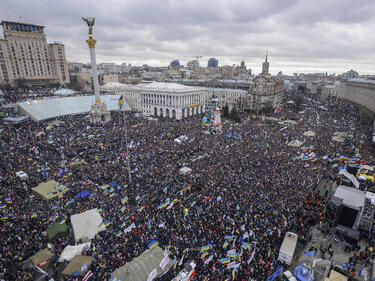 Протестът в Киев събра 200 000 украинци