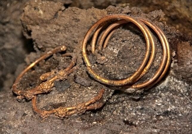 Уникално! Вижте царския некропол на гетите 