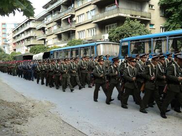 Военните ще се пенсионират постарому