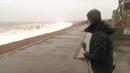 Нереално големи вълни опитват да потопят Великобритания. Ще става и по-зле! (СНИМКИ)