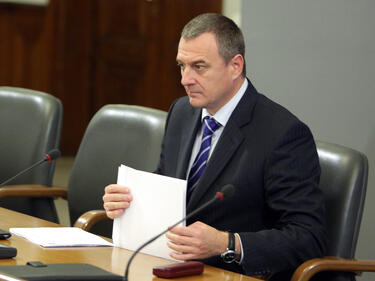 Йовчев брани полицаите от Сидеров