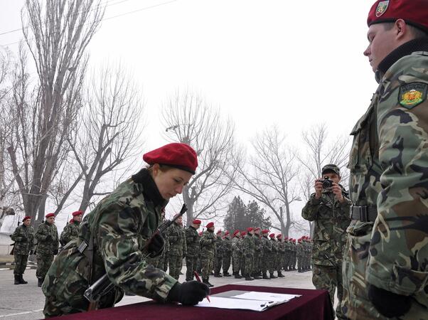 Те се заклеха