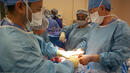 Британски хирурзи планират трансплантация на лице и ръце