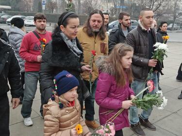 Сирийските бежанци ни благодариха - почетоха паметта на Левски 