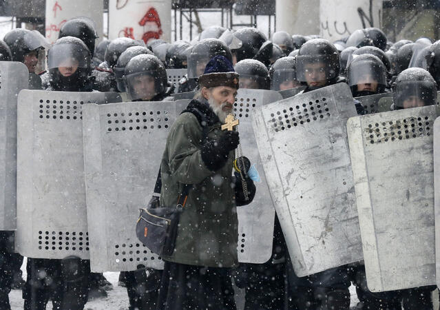 Украйна на прага на гражданска война 