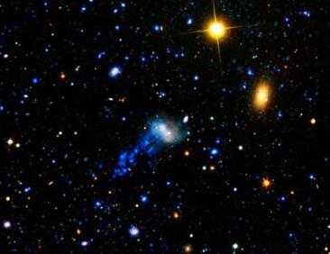 Астрономите откриха шест "галактики медузи" накуп 