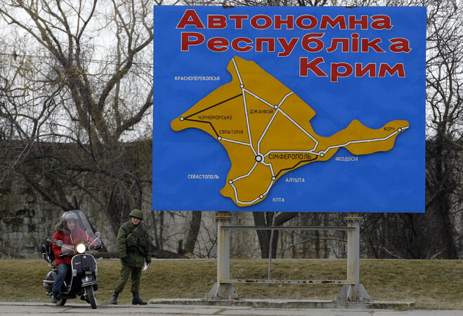 Русия обеща: Войските остават в Украйна (СНИМКИ)