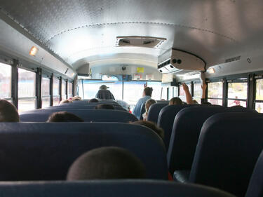 Около 15 милиона лева са заделени за нови училищни автобуси