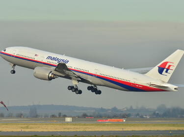 Откриха останки от изчезналия малайзиски самолет?