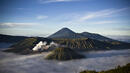 Авиокомпании отлагат полети до Бали заради изригнал вулкан