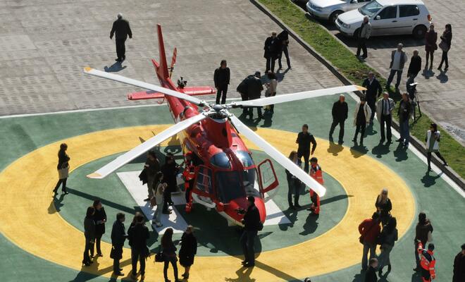 Бургас вече си има летяща линейка