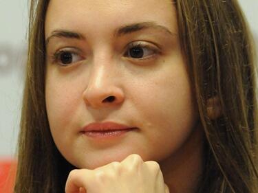 Стефанова първа на Световното по ускорен шах