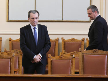 Премиерът е в постоянен контакт с МВР и пожарната