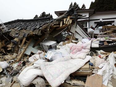 Милиони йени намерени сред развалините в Япония 