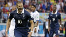 Франция също потегли с победа на Световното