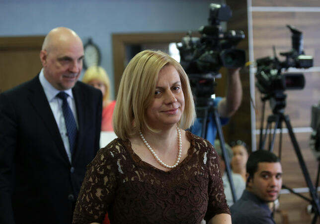 Терзиева: Инфраструктурните проекти няма да спрат заради оставката на правителството