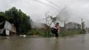 Тайфун вилнее на Филипините, жертвите вече са 38