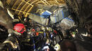 Предмет под влака може да е причинил трагедията в московското метро 