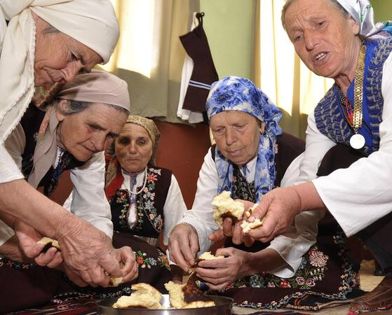 Борба между баби за здраве