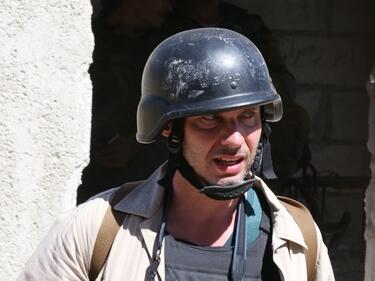 Русия в траур: потвърдиха смъртта на репортера  Андрей Стенин 