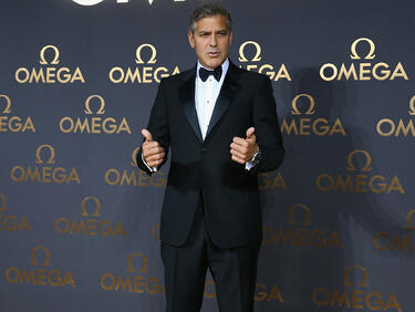 Джордж Клуни ще прави филм за скандала с подслушванията на Мърдок