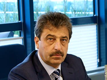 Цветан Василев: Избрах най-лесното решение