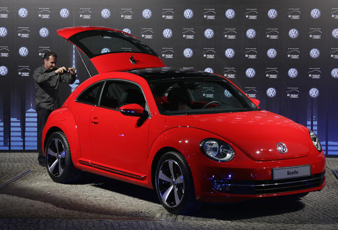 Volkswagen представя новата VW Beetle 