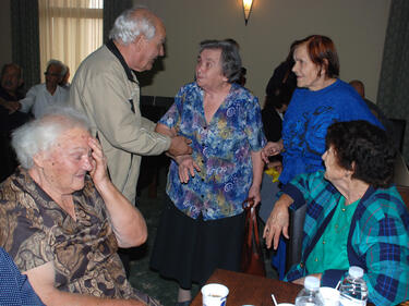 Домовете за стари хора у нас приютяват 5000 българи 