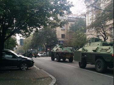 Гей парад блокира центъра на Белград (ВИДЕО)