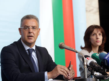 Продължават да валят сигнали в ЦИК