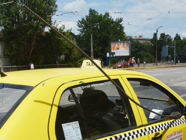 Младеж нападна шофьорка на такси в Русе