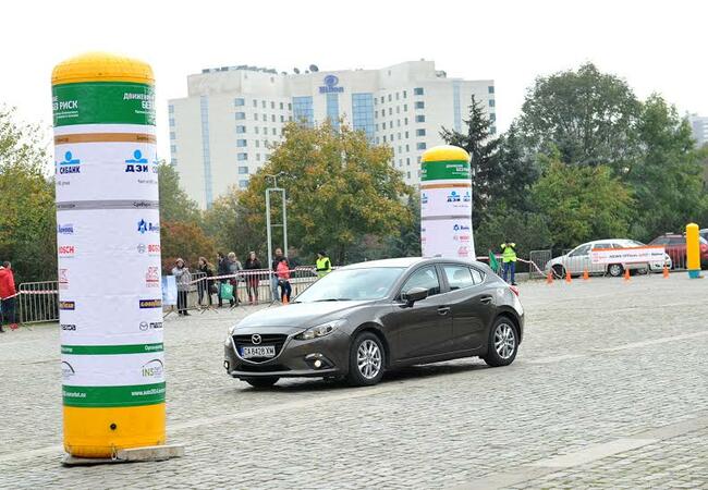 Стотици се събраха в София, за да покажат, че искат "да се движат без риск" 