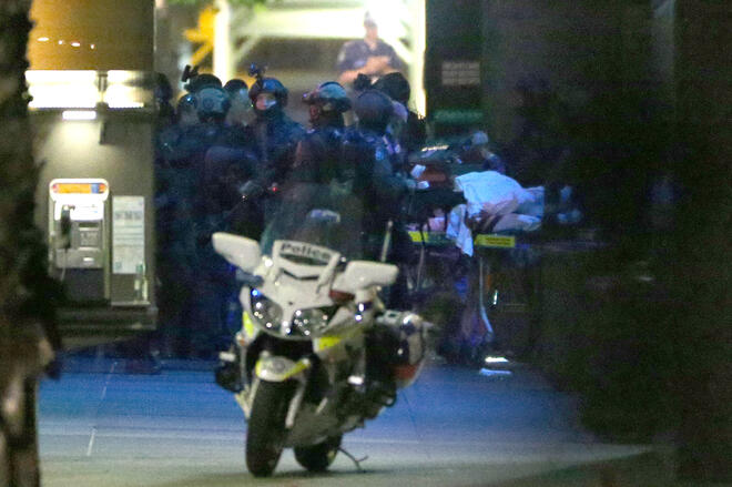 Майка на две деца и 34-годишен мъж са жертвите на кървавата драма в Сидни (СНИМКИ)