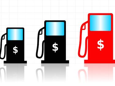 "Лукойл" вдигна цените на едро на бензина и пропан бутана