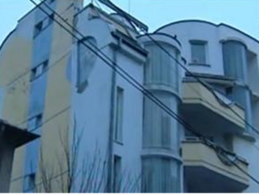 Санират само луксозните сгради в София?
