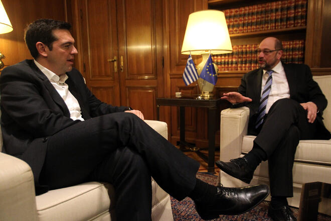 Гърците са го измислили! Защо новите министри са без вратовръзки, дори и с костюм? 