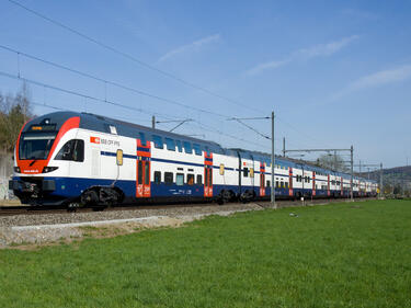 Два пътнически влака се сблъскаха северно от Цюрих 